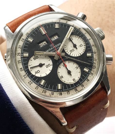 wakmann triple date chronograph